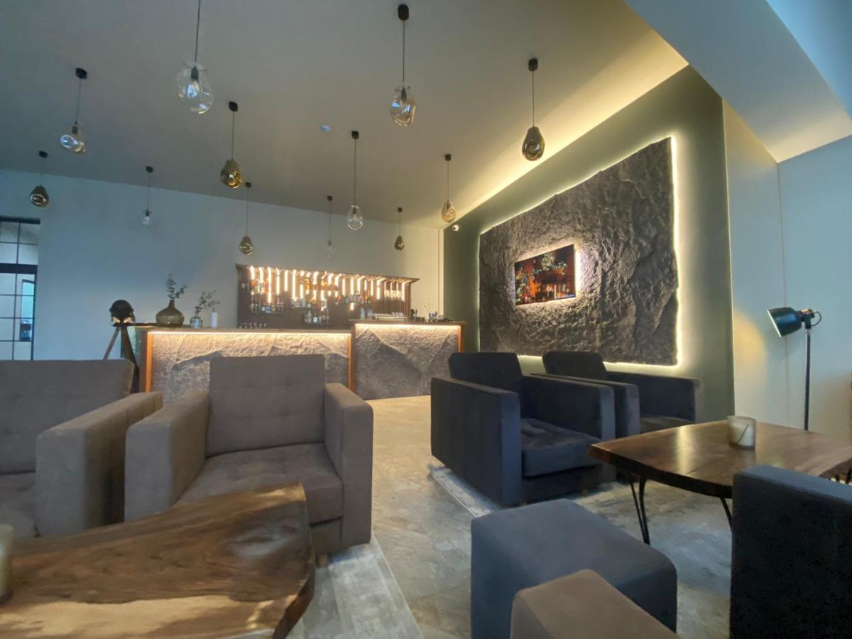 Forest Apartments Hotel ซากาดซอร์ ภายนอก รูปภาพ