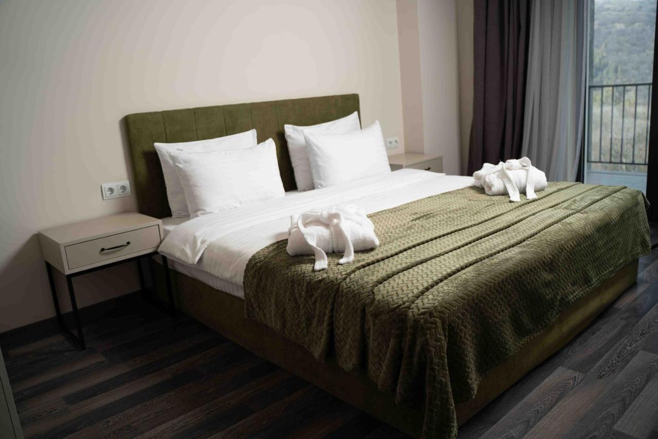 Forest Apartments Hotel ซากาดซอร์ ภายนอก รูปภาพ